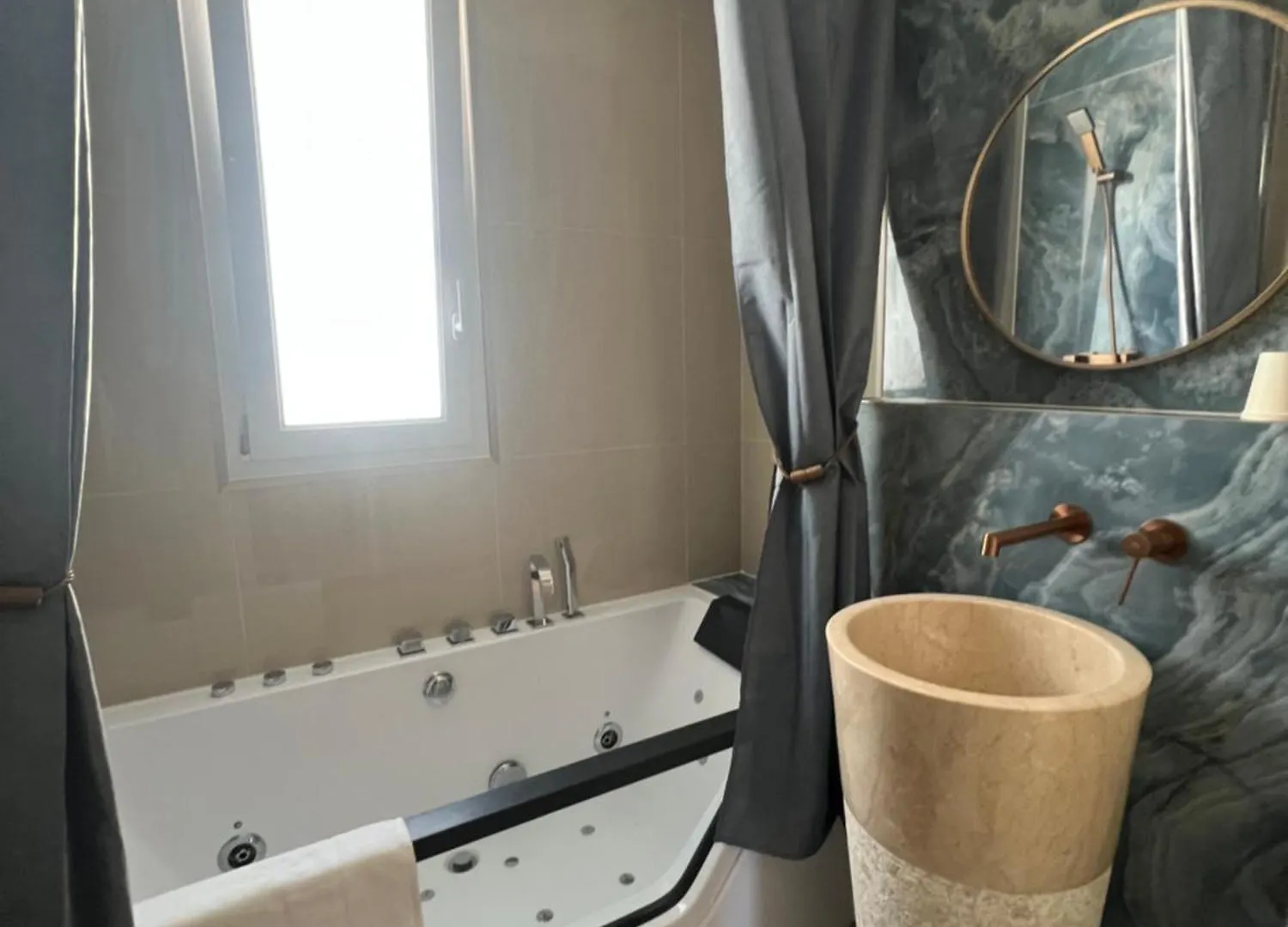 Brest Center - 2 Bedrooms - 4 Pers - With Parking Апартаменты